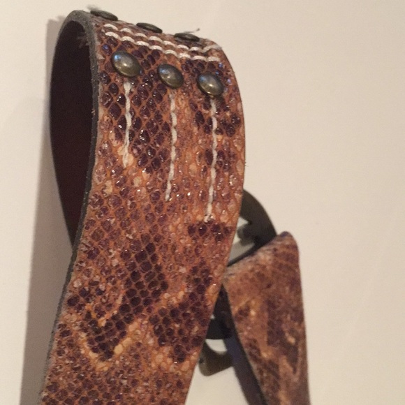 Roberto Cavalli soft leather belt - Picture 7 of 9